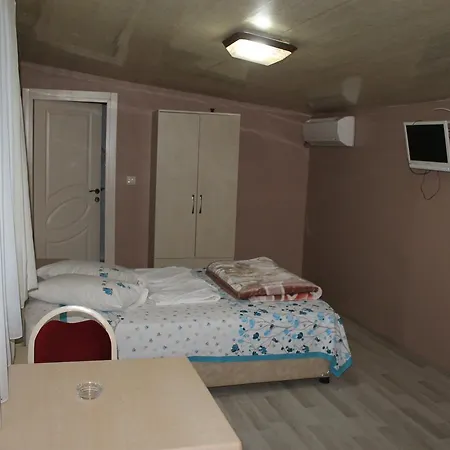 Kirmizi Yali * Çınarcık