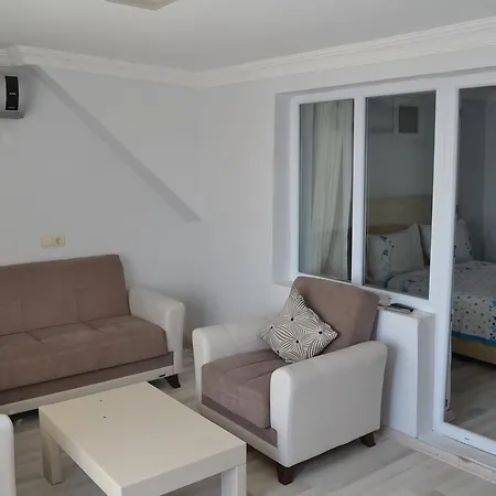 Motel Kirmizi Yali *