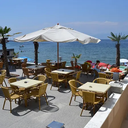 Kirmizi Yali * Çınarcık